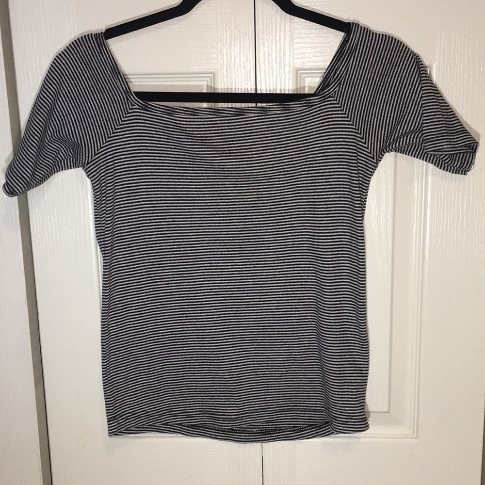 Off- the shoulder too